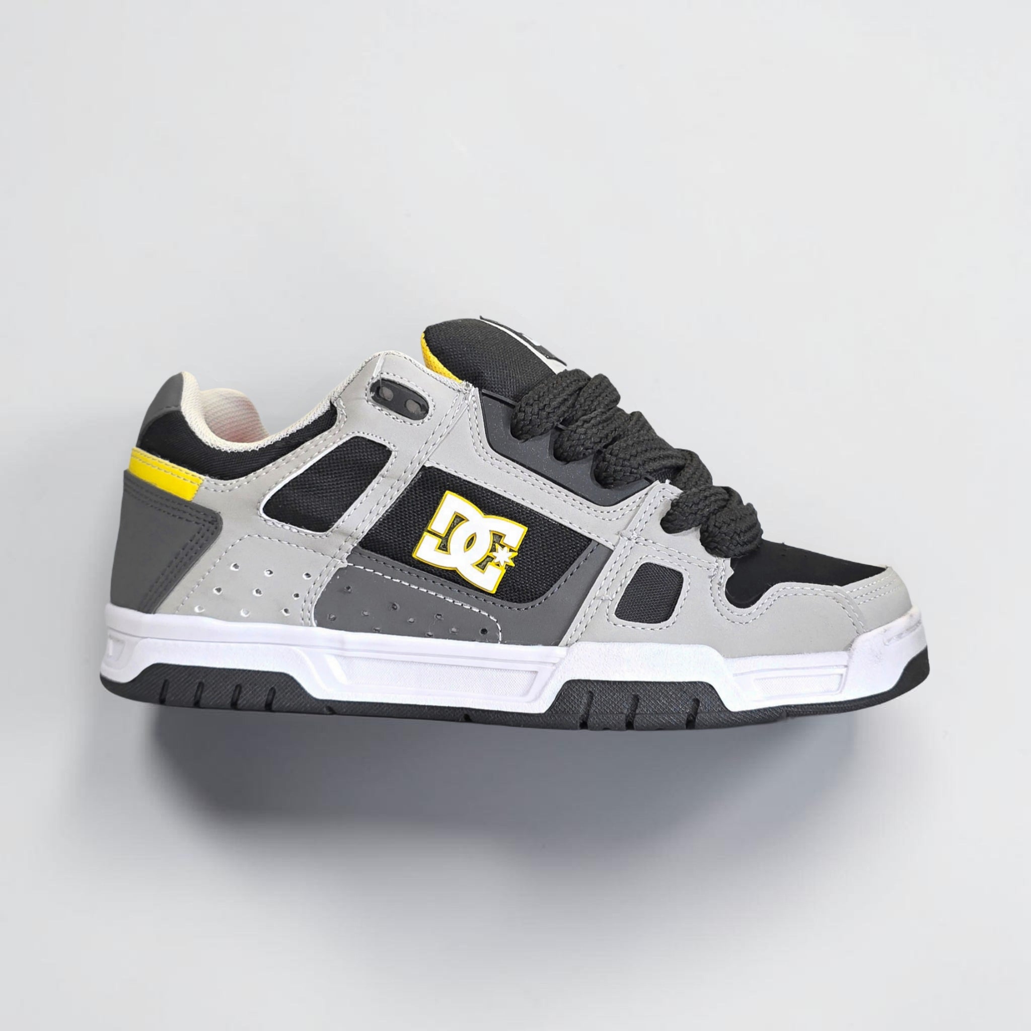 DC Shoes