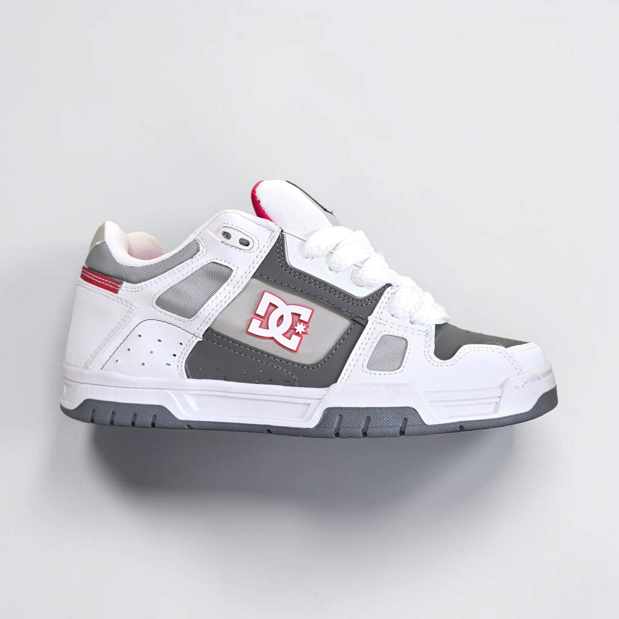 DC Shoes