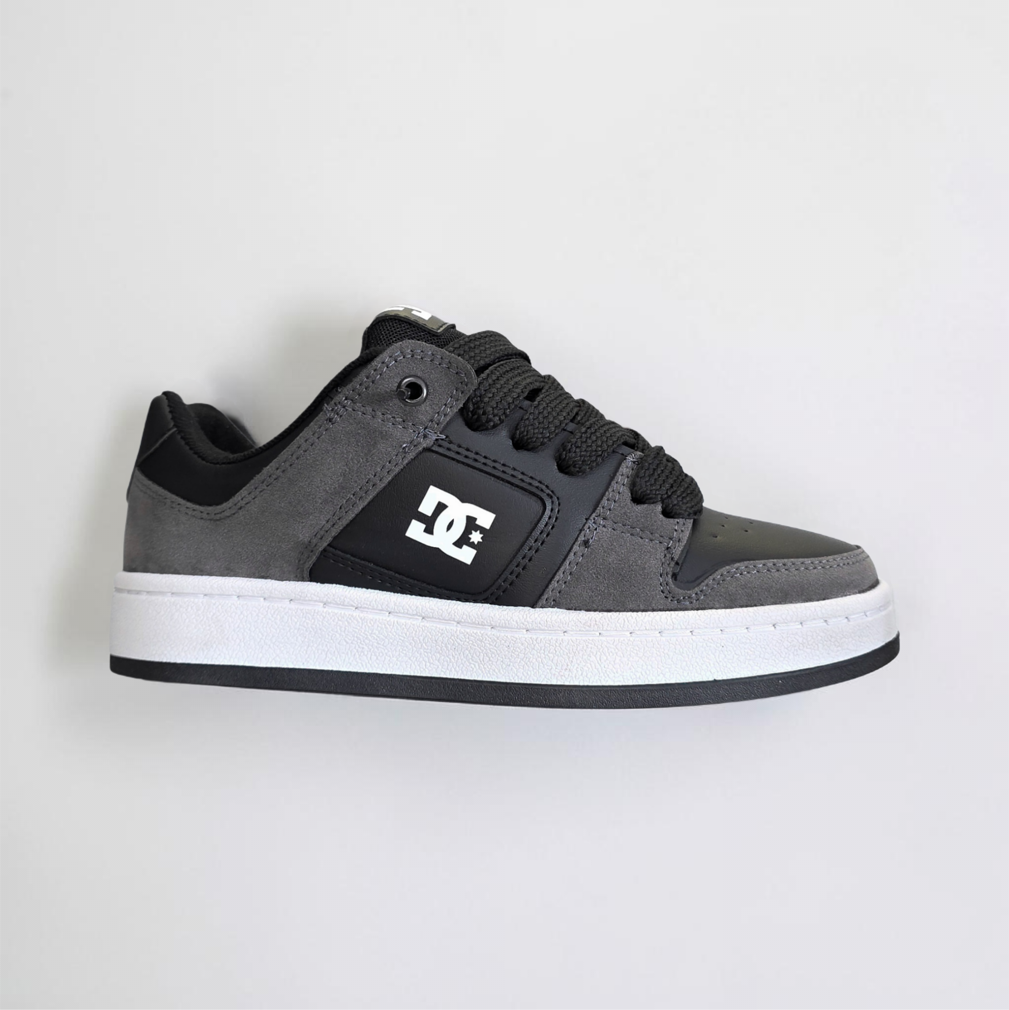DC Shoes