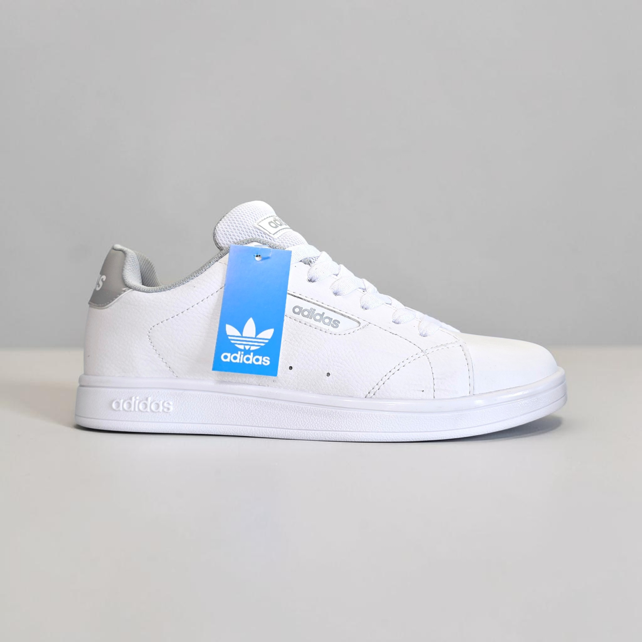 Adidas Urban Court