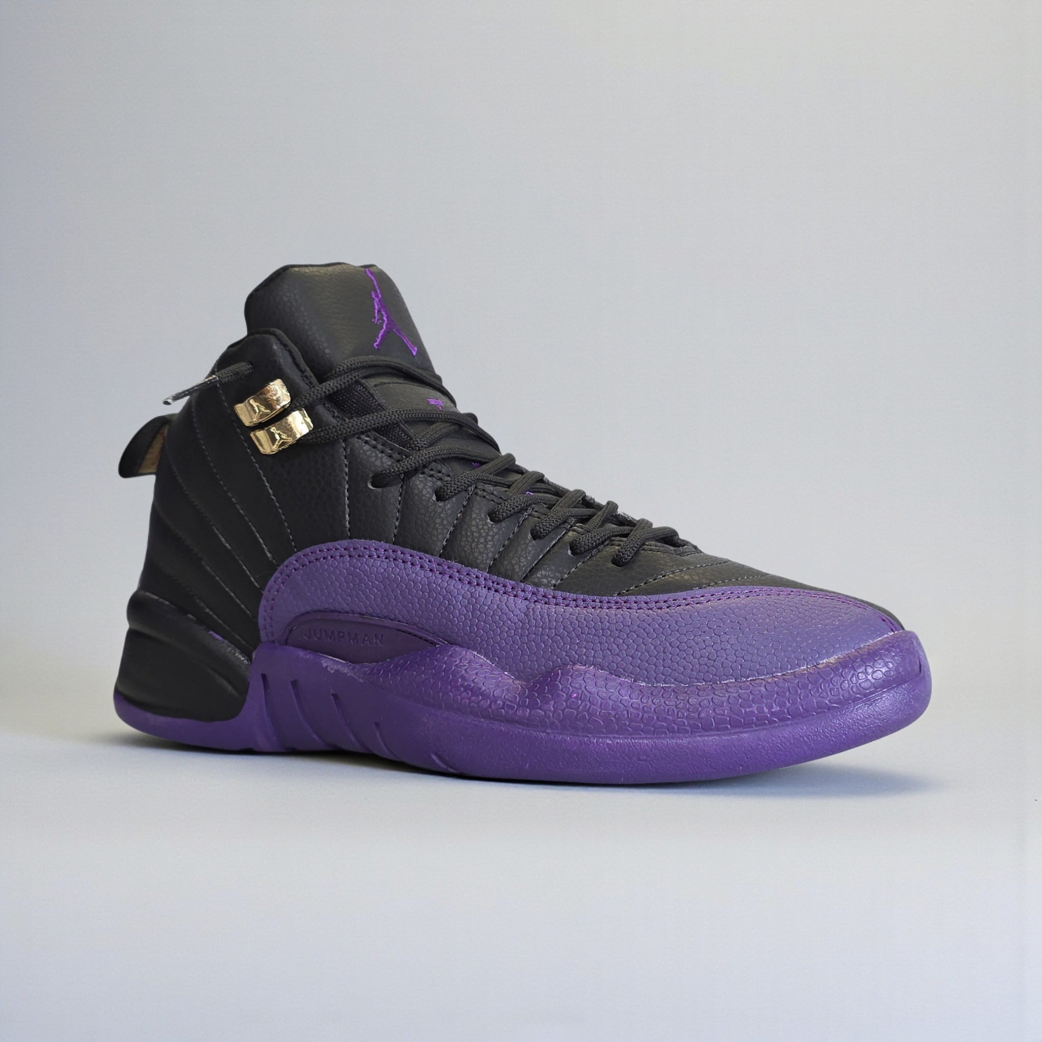 Jordan Retro 12