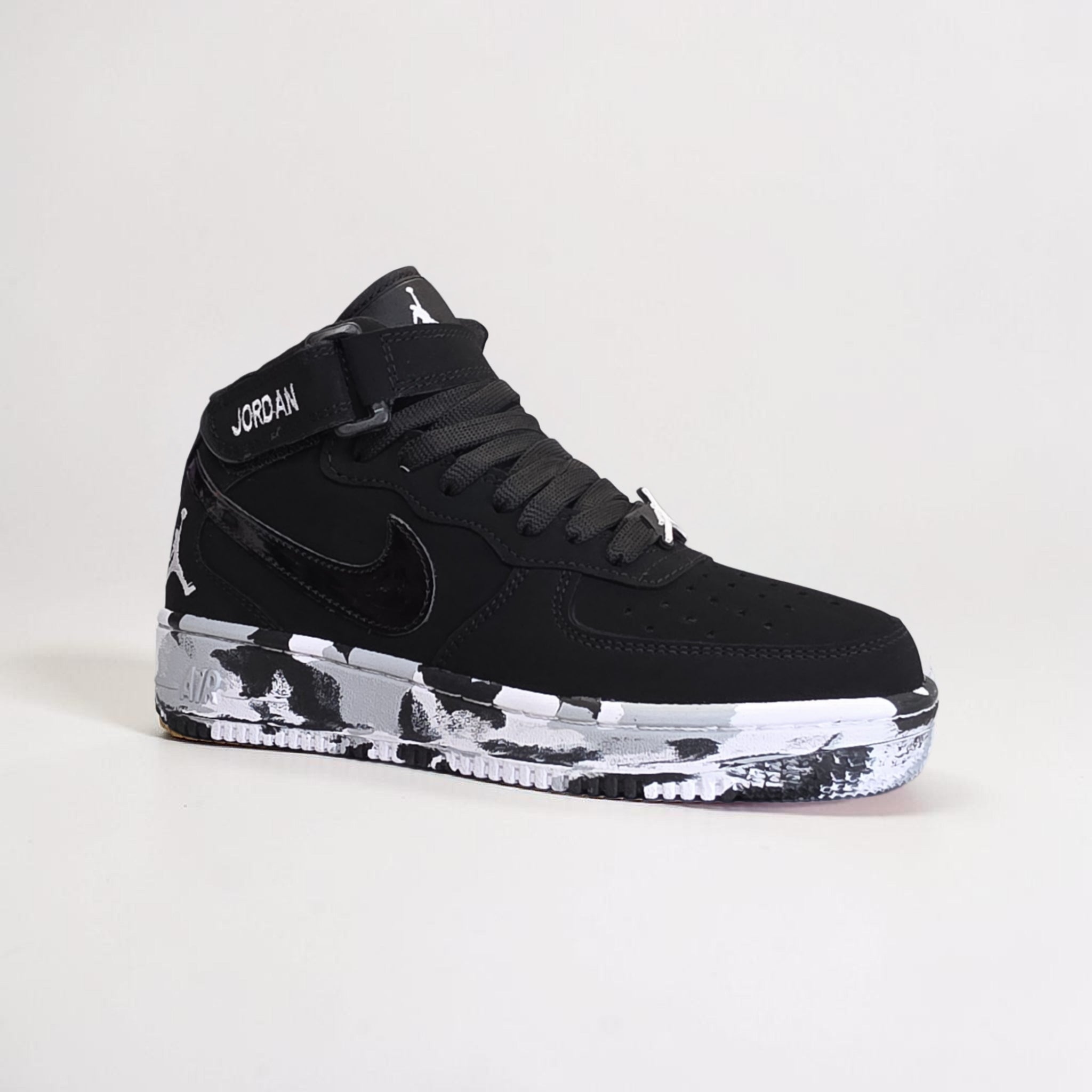 Nike Air Force 1 Mid