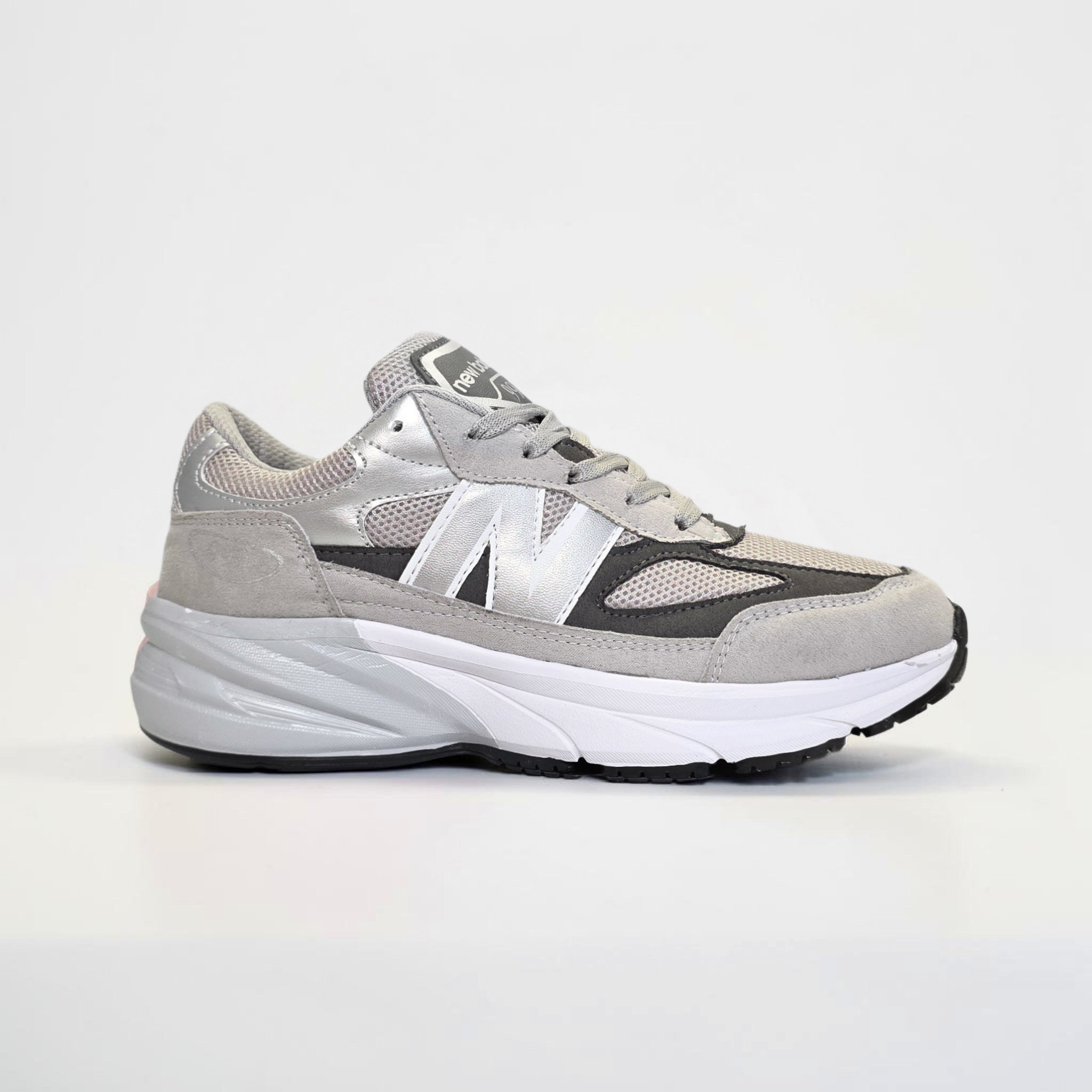 New Balance 990