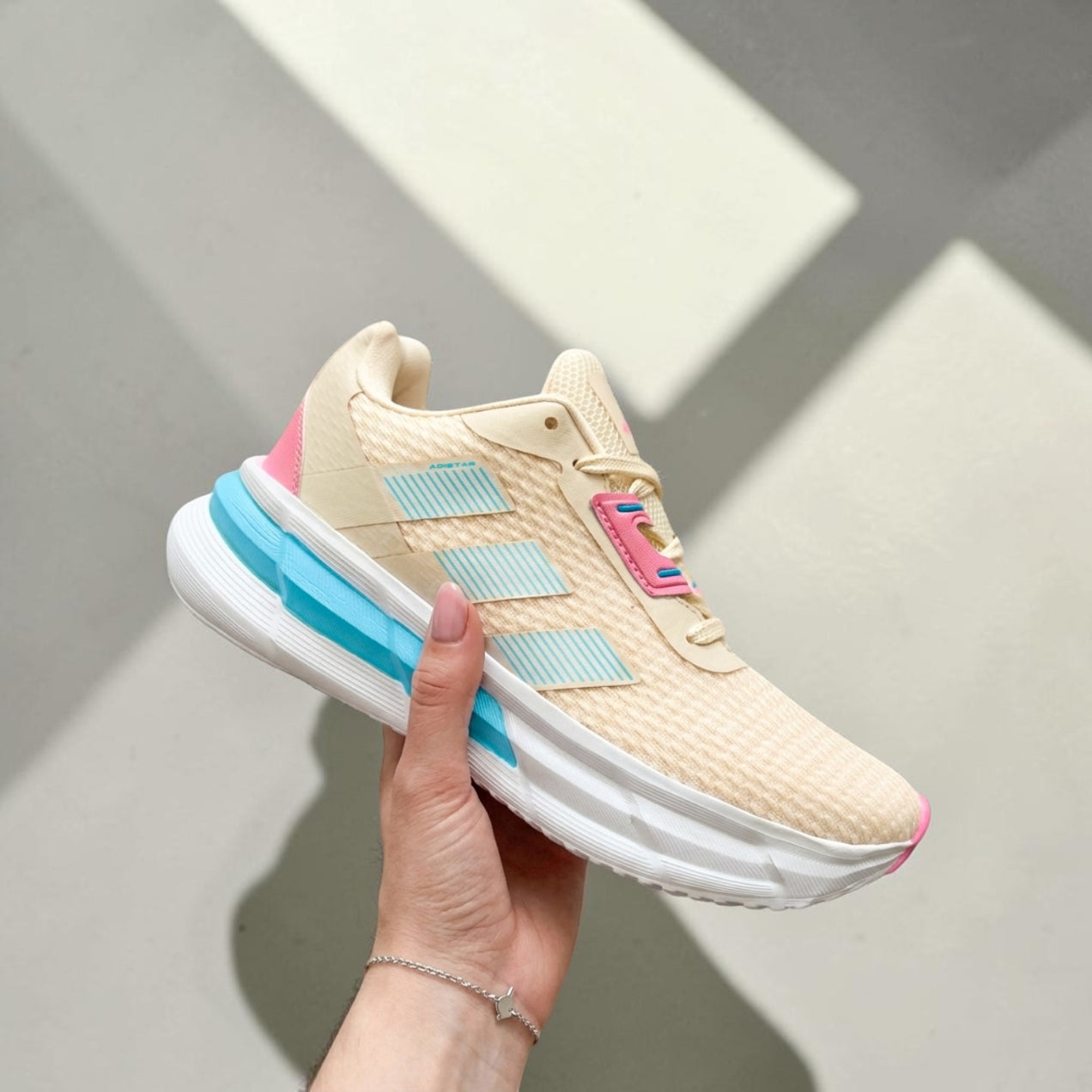 Adidas Adistar
