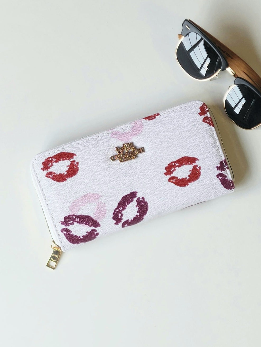 Cartera Coach