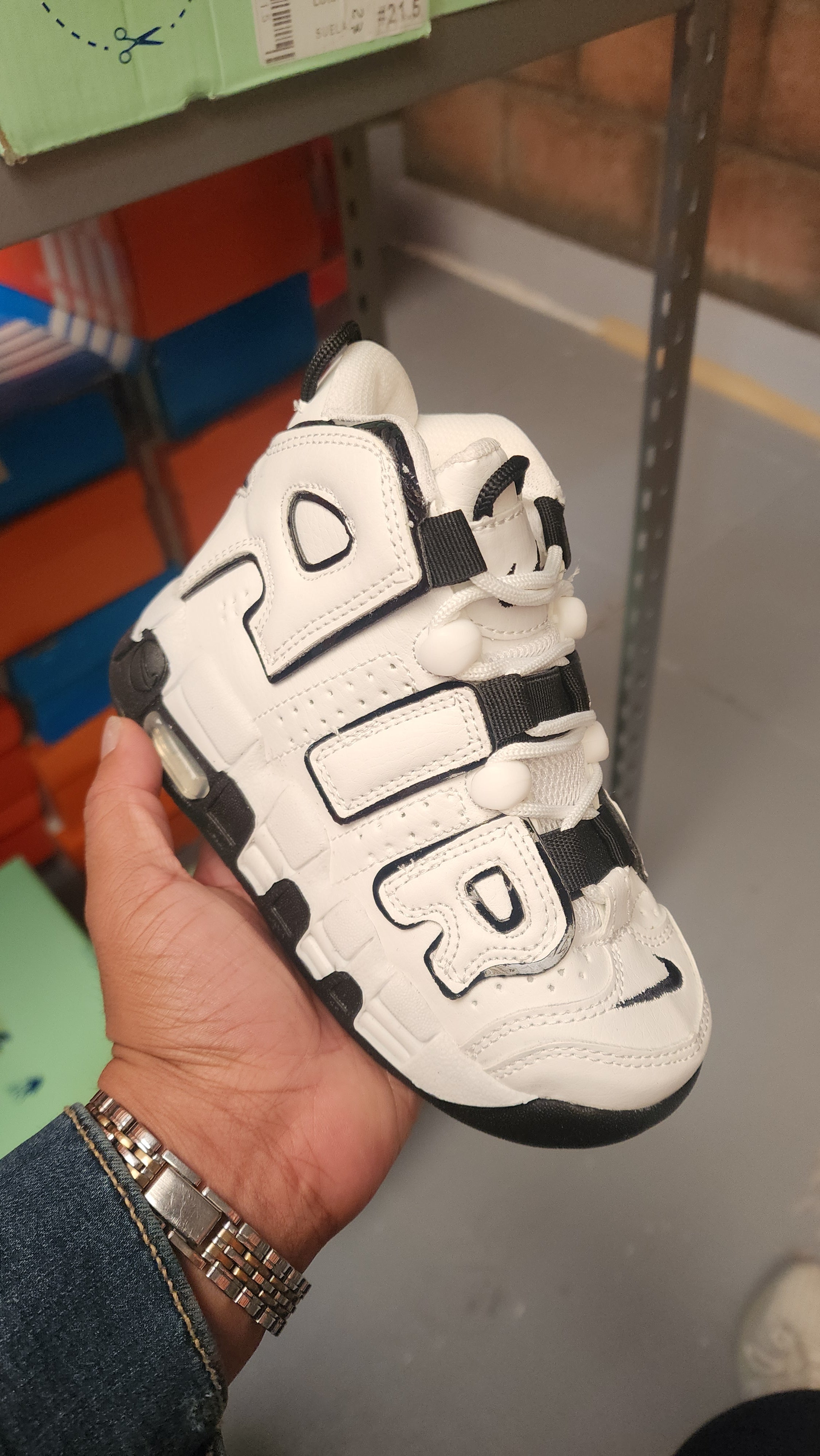 Air More Untempo