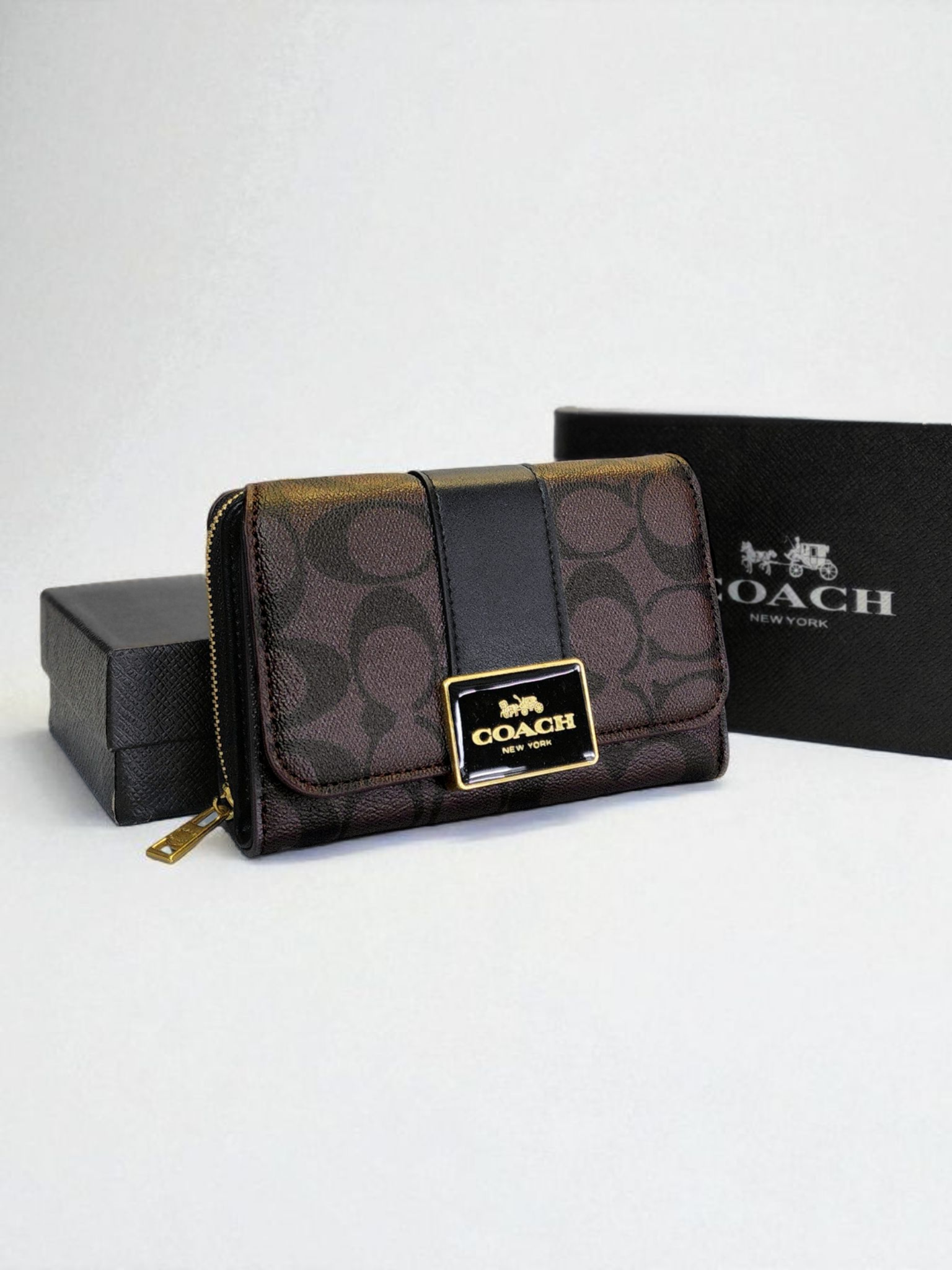 Cartera Coach
